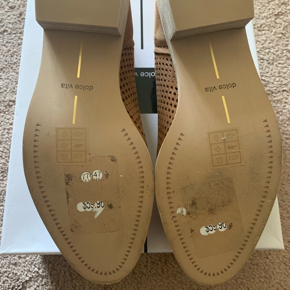 Dolce Vita Tan Booties - Picture 7 of 7